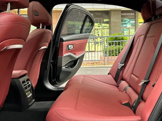 BMW 3 Series — Фото автомобиля 26