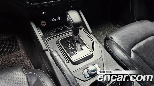KG_Mobility_Ssangyong Rexton Новый Rexton Sport Дизель 2.2 4WD — Фото автомобиля 9