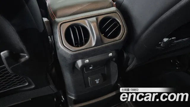 Jeep Wrangler Wrangler (JL) — Фото автомобиля 18