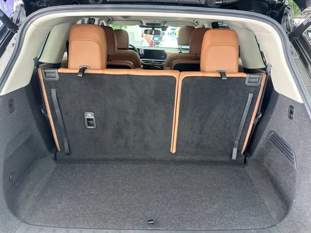 Nissan Terra — Фото автомобиля 11