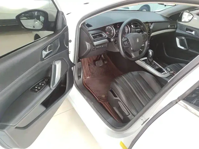Peugeot 408 — Фото автомобиля 15