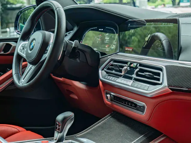 BMW X5 M — Фото автомобиля 18