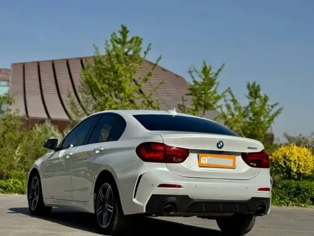 BMW 1 Series — Фото автомобиля 5