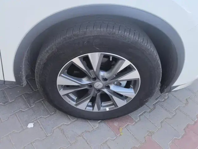 Nissan Murano — Фото автомобиля 6