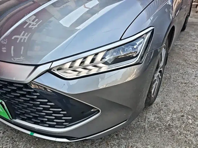 BYD Qin PLUS — Фото автомобиля 23