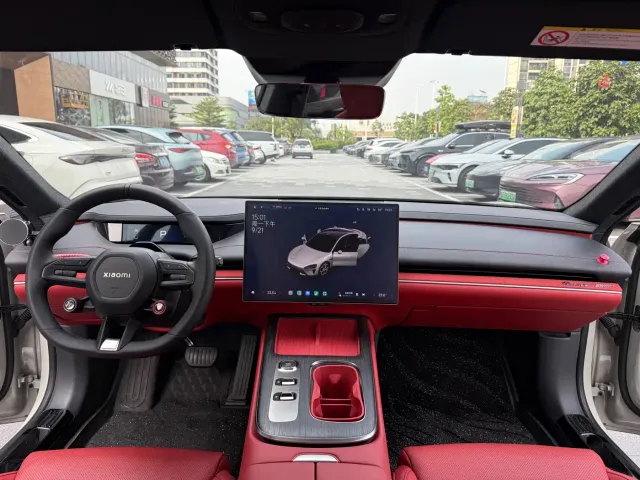 Xiaomi SU7 — Фото автомобиля 11