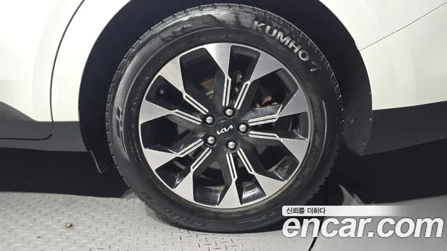 Kia Carnival — Фото автомобиля 6