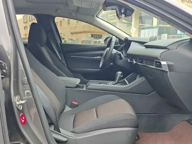 Mazda Mazda3 Axela 2023 2.0L Auto Zhixuan — Фото автомобиля 6