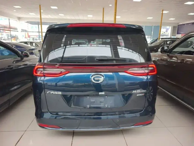 GAC Trumpchi M6 — Фото автомобиля 5