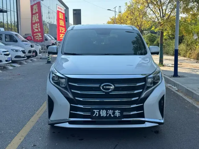 GAC Trumpchi M8 — Фото автомобиля 2