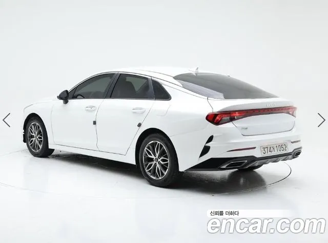 Kia K5 — Фото автомобиля 4