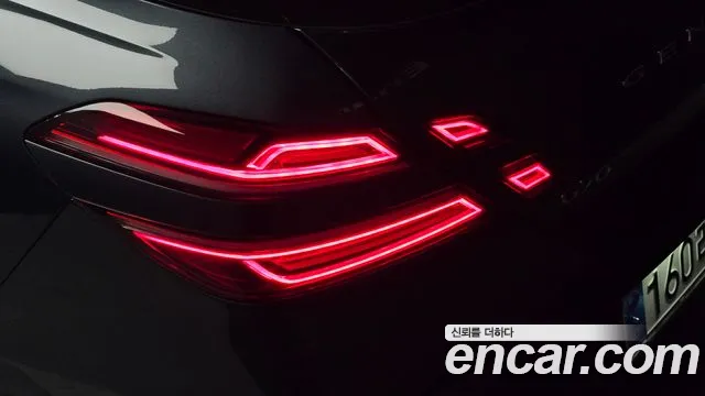 Genesis G70 — Фото автомобиля 22