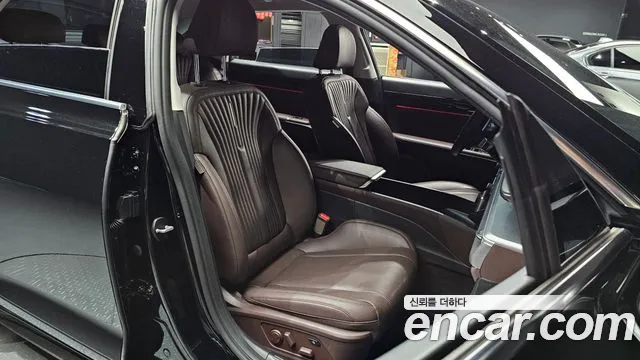 Hyundai Grandeur Grandeur (GN7) — Фото автомобиля 10