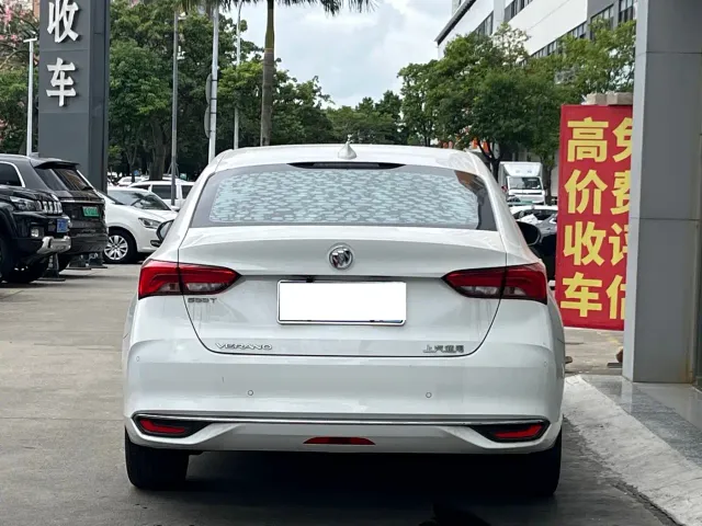 Buick Verano — Фото автомобиля 3