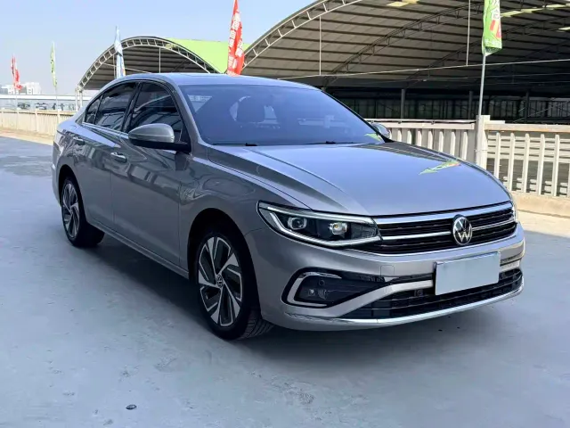 Volkswagen Bora — Фото автомобиля 3