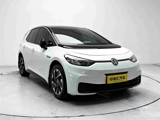 Volkswagen ID.3 — Фото автомобиля 3