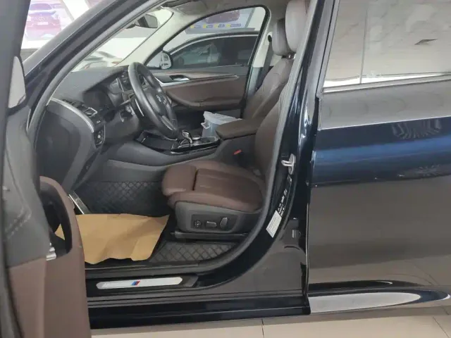 BMW X3 — Фото автомобиля 9