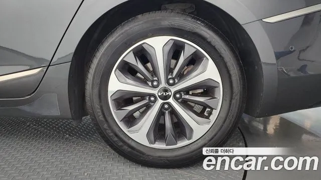 Kia K8 Noblesse — Фото автомобиля 14