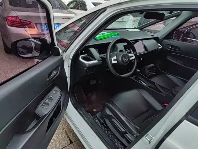 Honda Fit — Фото автомобиля 15