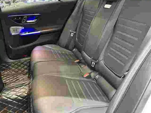 Mercedes-Benz C-Class — Фото автомобиля 8