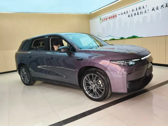 Leapmotor C10 — Фото автомобиля 3