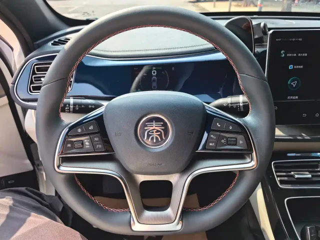 BYD Qin PLUS — Фото автомобиля 8