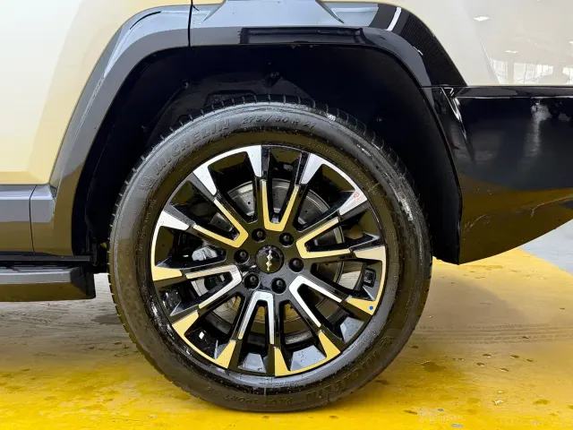 BYD FangChengBao Leopard 8 — Фото автомобиля 9