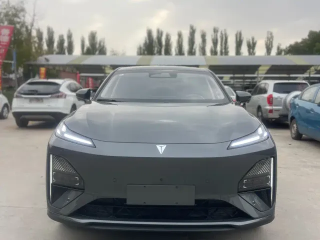 Deepal S07 — Фото автомобиля 2