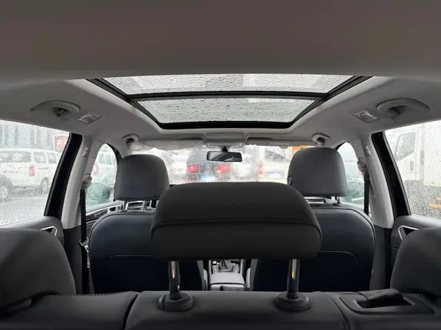 Volkswagen Tiguan L — Фото автомобиля 6