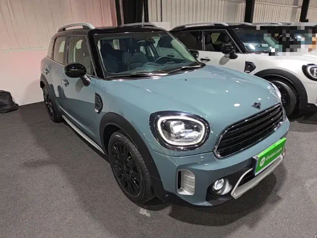 MINI Countryman — Фото автомобиля 3