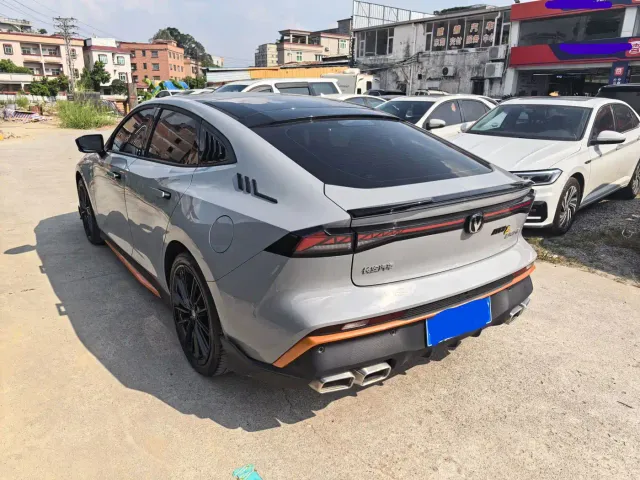 Changan UNI-V — Фото автомобиля 9