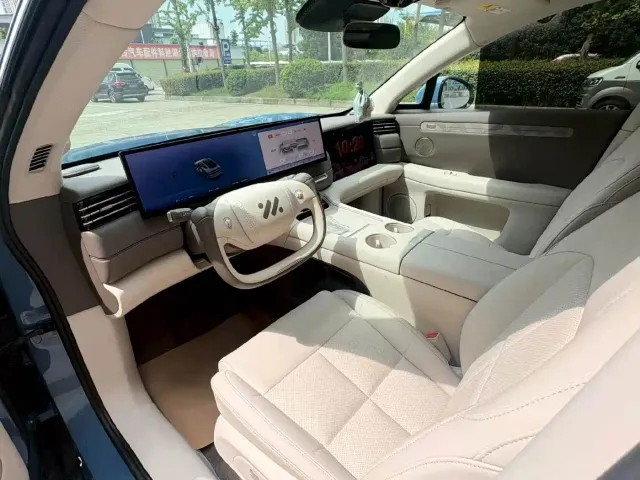 IM Motors LS6 — Фото автомобиля 7