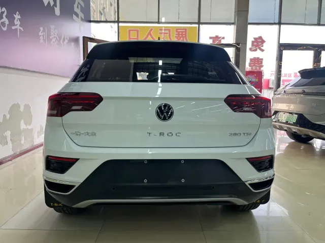Volkswagen T-Roc — Фото автомобиля 5