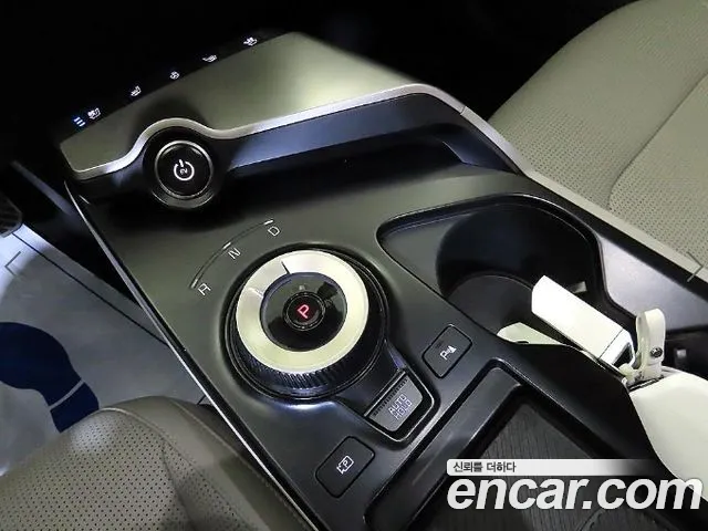 Kia EV6 New — Фото автомобиля 12