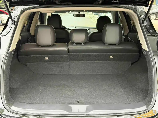 Nissan Murano — Фото автомобиля 11