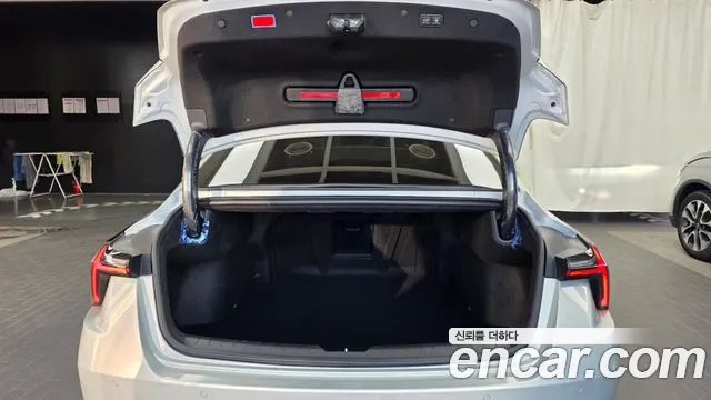 Kia K8 Signature — Фото автомобиля 17
