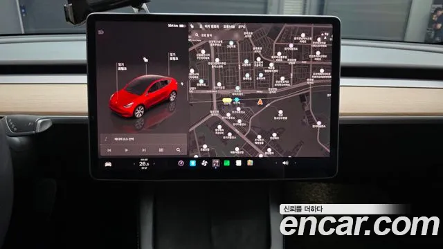 Tesla Model Y — Фото автомобиля 19