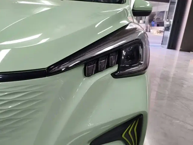 Changan Benben E-Star — Фото автомобиля 23