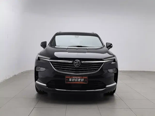 Buick Enclave — Фото автомобиля 3