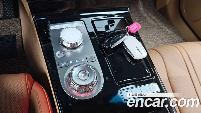 Genesis G80 Бензин 2.5 турбо 2WD — Фото автомобиля 2