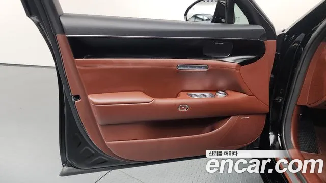 Genesis G90 RS4 — Фото автомобиля 13
