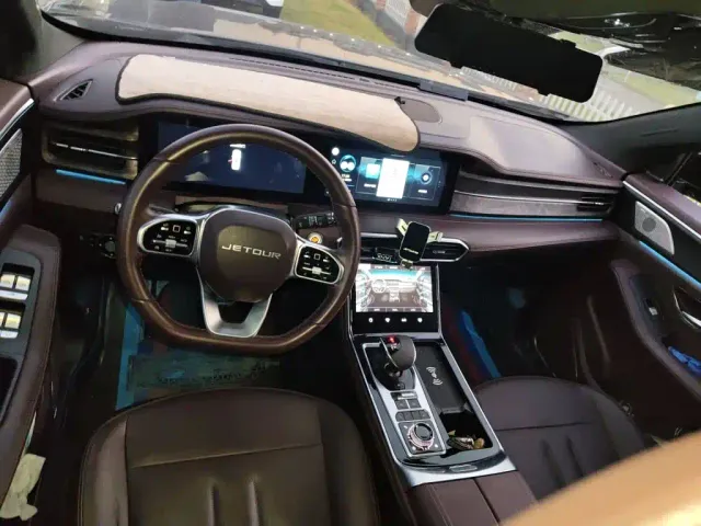 Jetour X90 — Фото автомобиля 5
