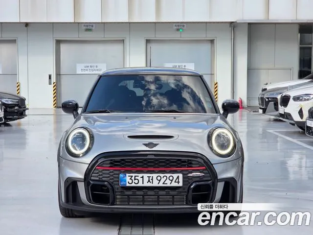 MINI Cooper — Фото автомобиля 3