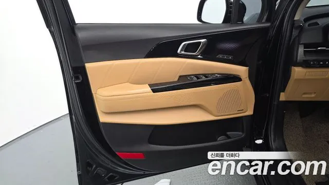 Kia Canival Carnival 4 поколение Дизель 9 мест Signature — Фото автомобиля 25
