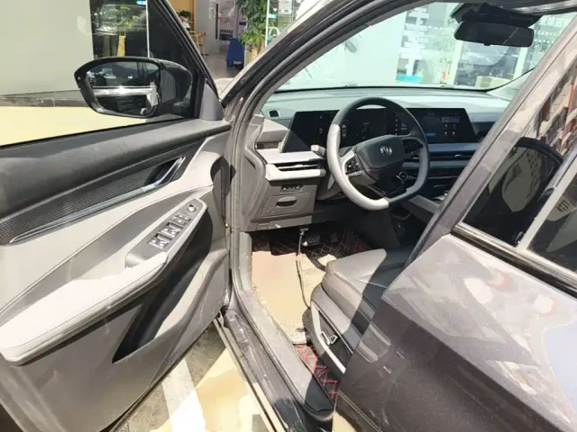 Changan CS75 Plus — Фото автомобиля 11