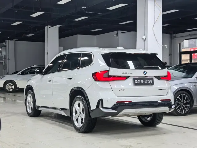 BMW X1 — Фото автомобиля 23