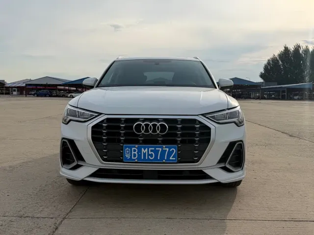 Audi Q3 — Фото автомобиля 2