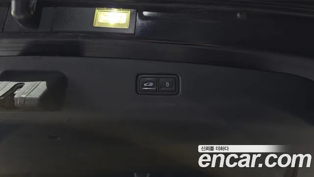 Genesis GV70 2.2 Дизель AWD — Фото автомобиля 14