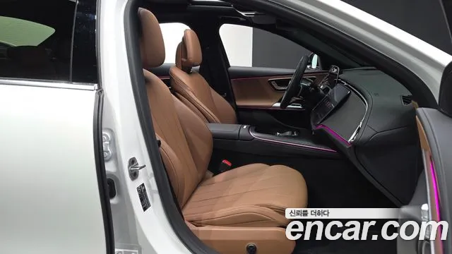 Mercedes-Benz E-Class — Фото автомобиля 9