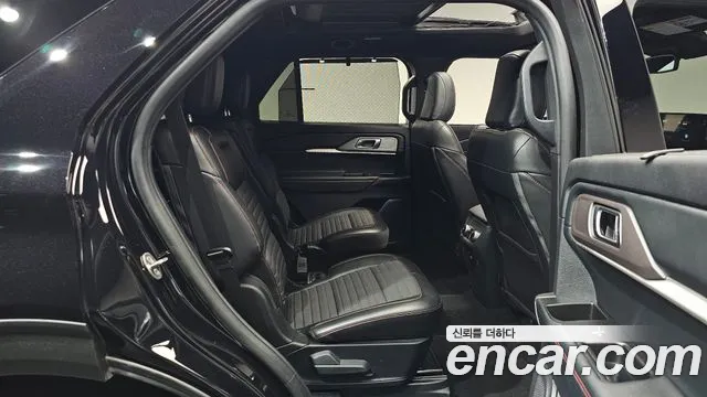 Ford Explorer 6th Gen — Фото автомобиля 18